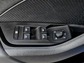 Skoda Octavia Combi 2.0 TDI RS | Thumbnail 8 von 24