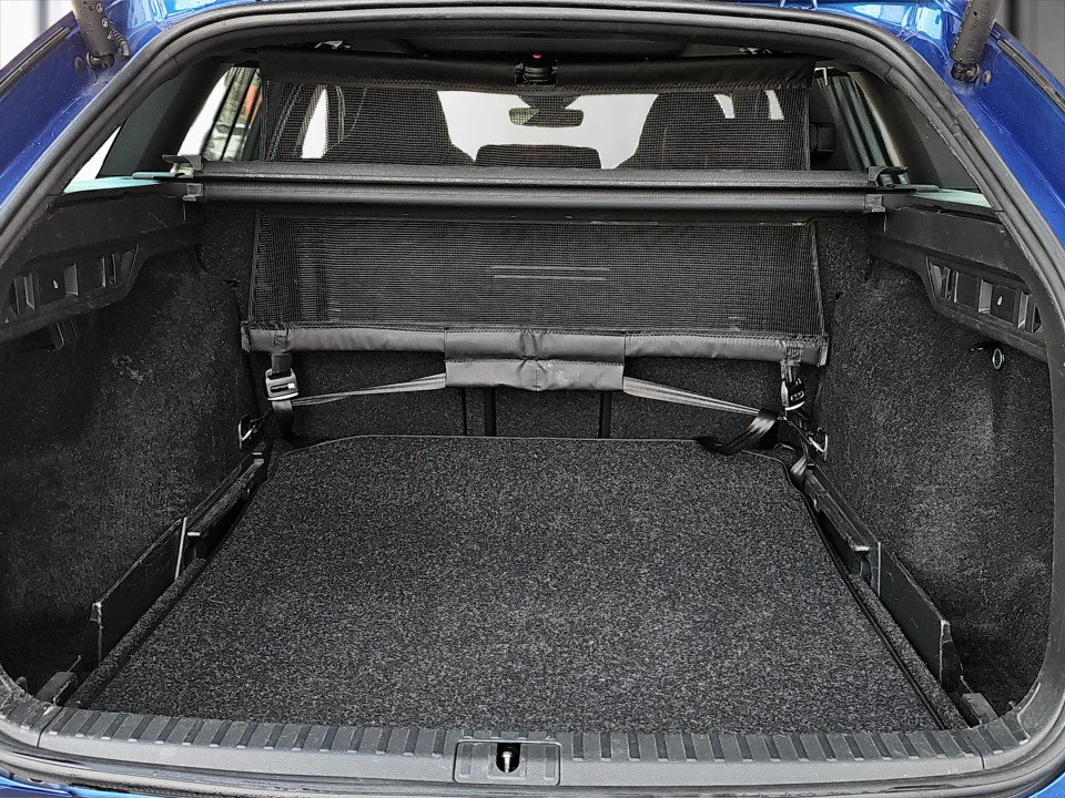 Skoda Octavia Combi 2.0 TDI RS | Bild 22 von 24