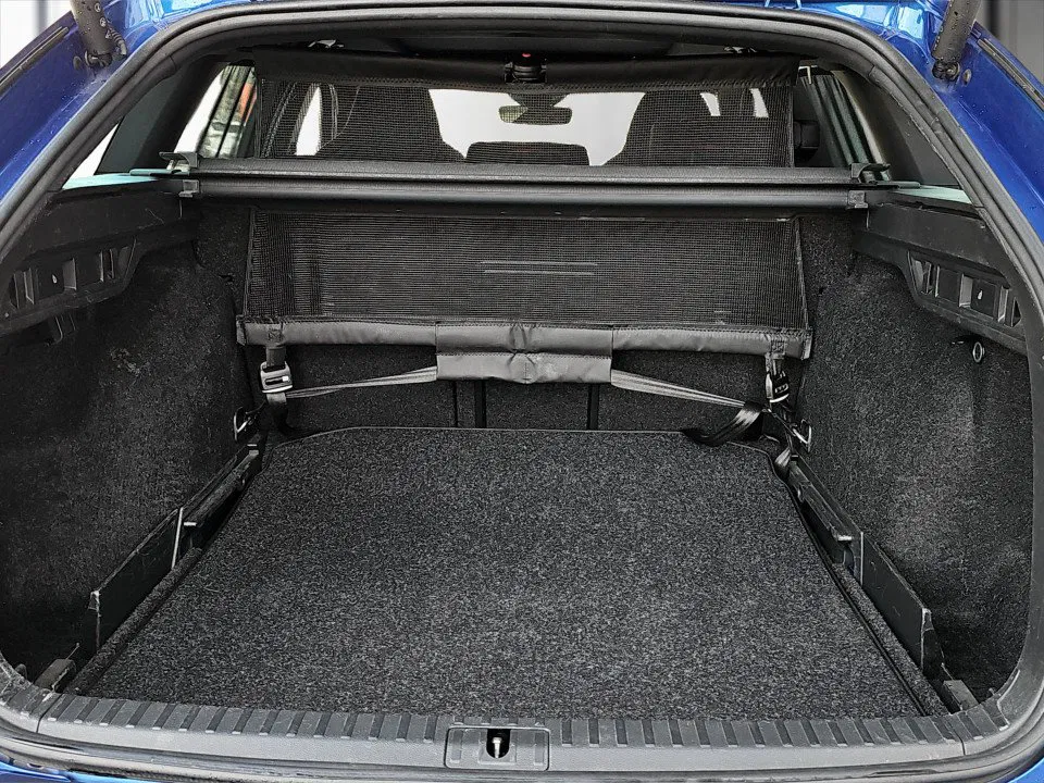Skoda Octavia Combi 2.0 TDI RS | Bild 22 von 24