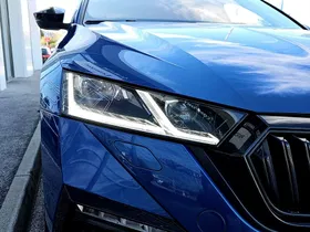 Skoda Octavia Combi 2.0 TDI RS | Thumbnail 24 von 24
