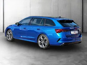 Skoda Octavia Combi 2.0 TDI RS | Thumbnail 4 von 24