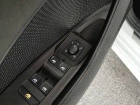 Skoda Octavia Combi 2.0 TDI RS | Thumbnail 11 von 30