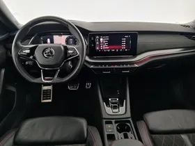 Skoda Octavia Combi 2.0 TDI RS | Thumbnail 14 von 30