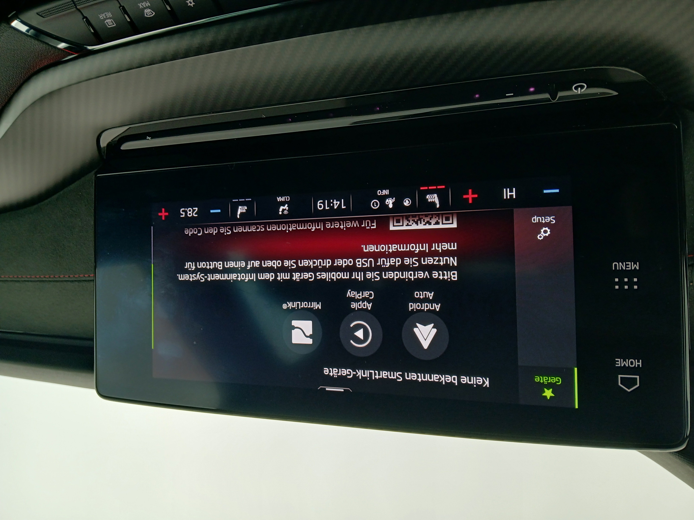 Skoda Octavia Combi 2.0 TDI RS | Bild 25 von 30