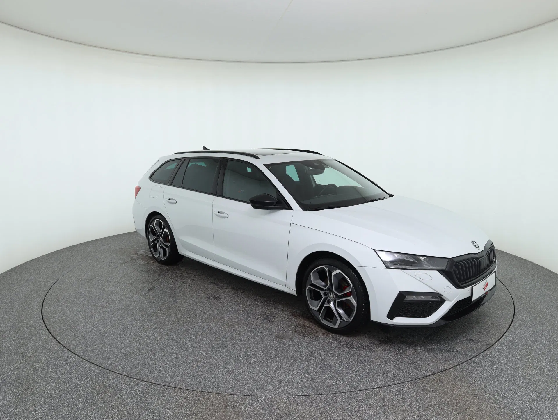 Skoda Octavia Combi 2.0 TDI RS | Bild 3 von 30