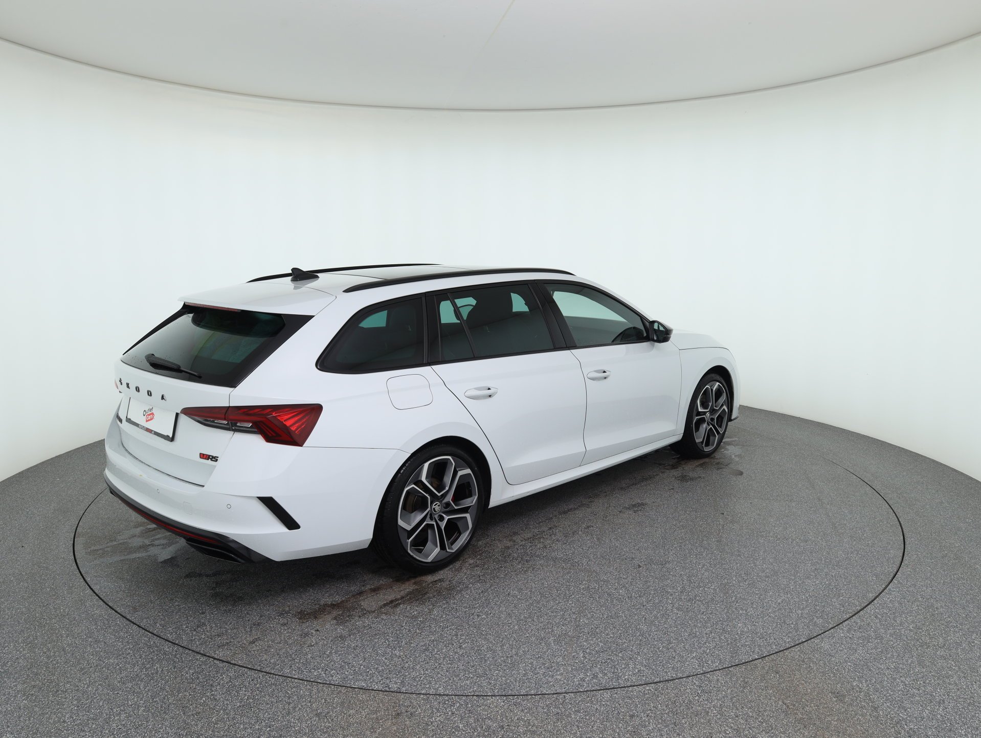 Skoda Octavia Combi 2.0 TDI RS | Bild 5 von 30