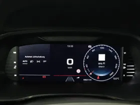 Skoda Octavia Combi 2.0 TDI RS | Thumbnail 10 von 19