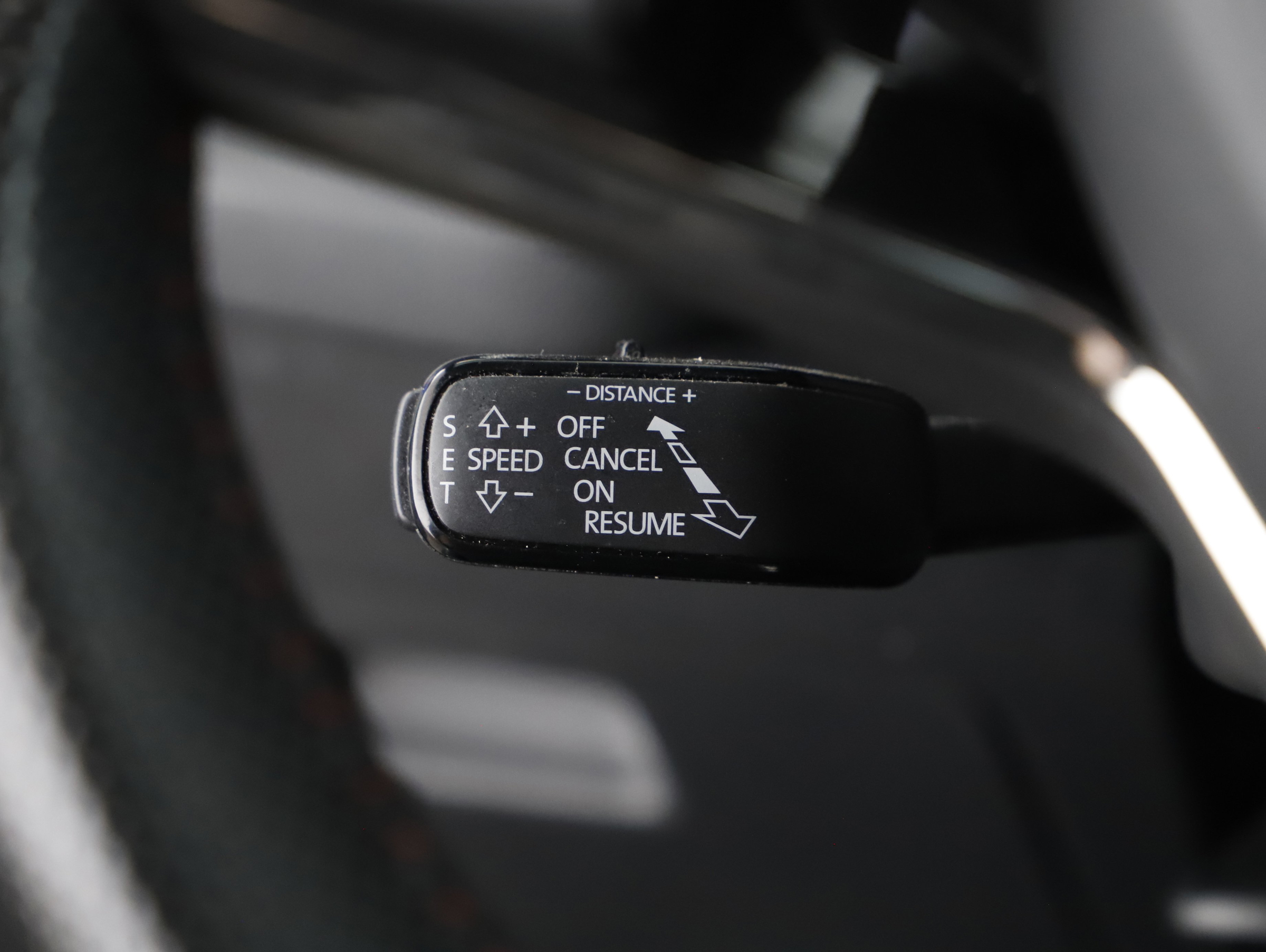 Skoda Octavia Combi 2.0 TDI RS | Bild 13 von 23