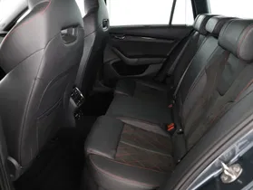 Skoda Octavia Combi 2.0 TDI RS | Thumbnail 2 von 23