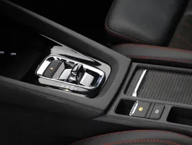 Skoda Octavia Combi 2.0 TDI RS | Thumbnail 5 von 23