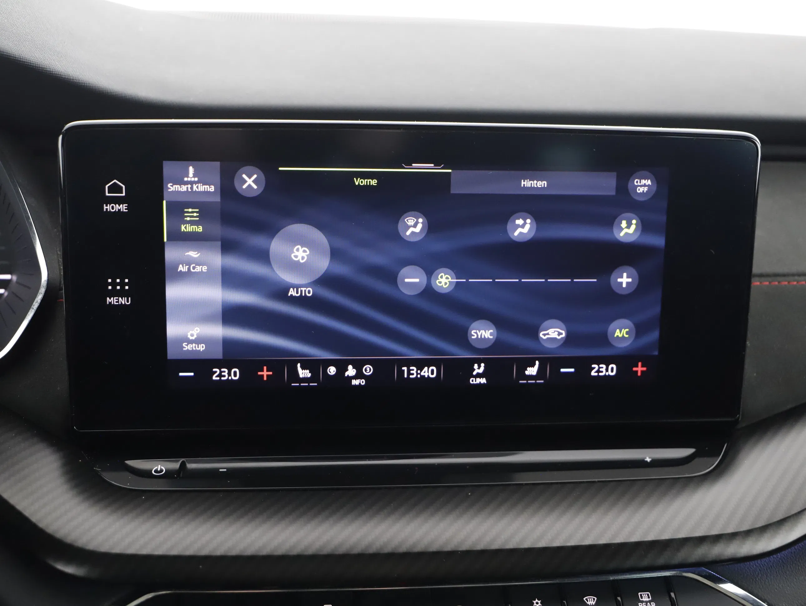 Skoda Octavia Combi 2.0 TDI RS | Bild 10 von 23