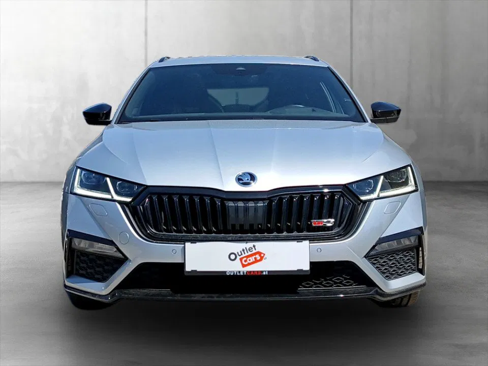 Skoda Octavia Combi 2.0 TDI RS | Bild 11 von 24