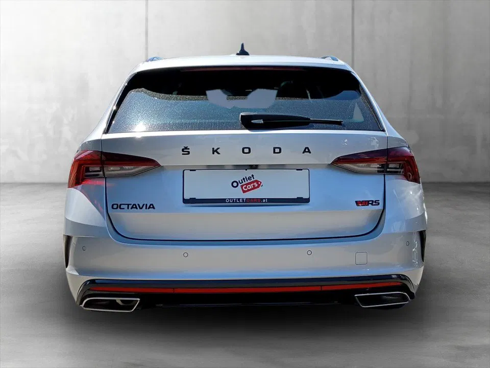 Skoda Octavia Combi 2.0 TDI RS | Bild 12 von 24