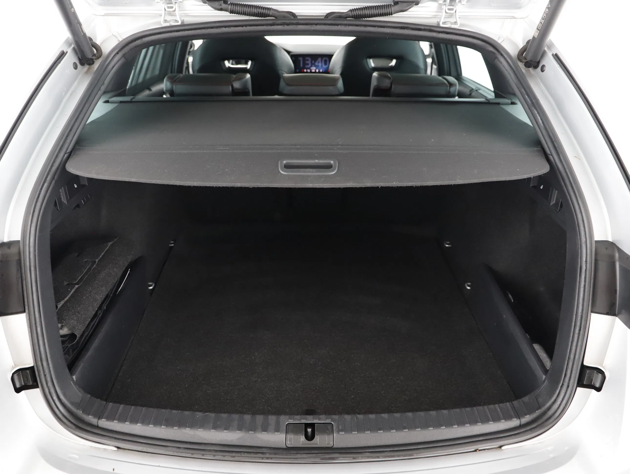 Skoda Octavia Combi 2.0 TDI RS | Bild 17 von 23