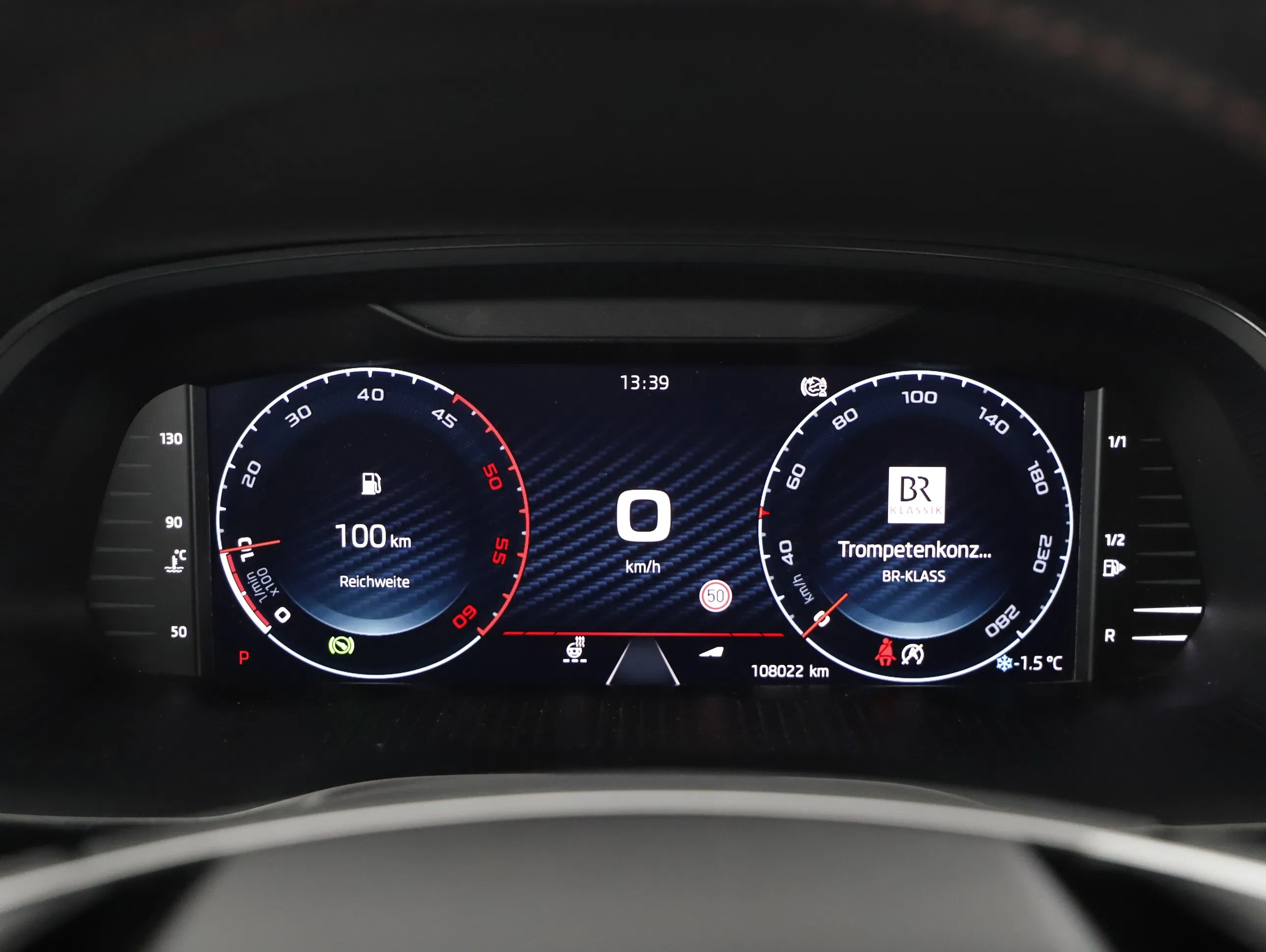 Skoda Octavia Combi 2.0 TDI RS | Bild 6 von 23