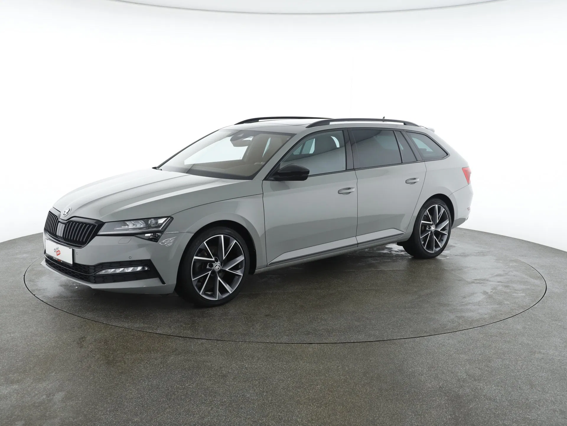 Skoda Superb Combi Sportline TSI DSG | Bild 2 von 31
