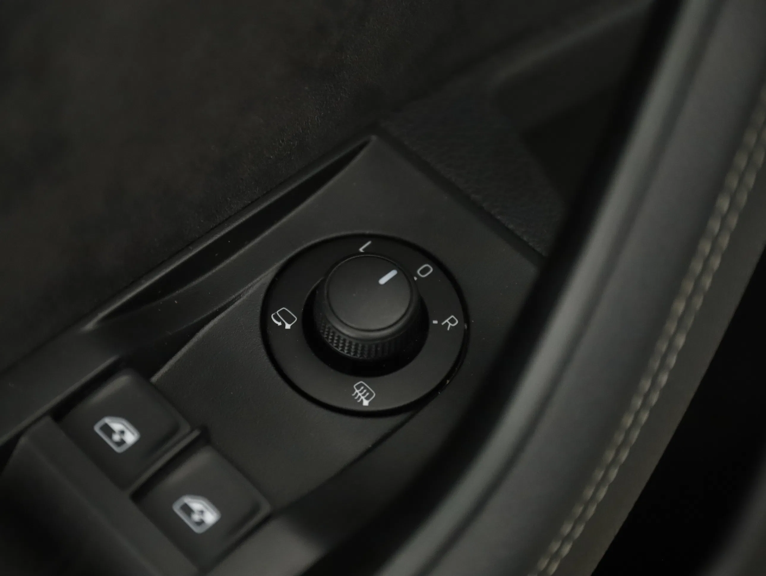 Skoda Superb Combi Sportline TSI DSG | Bild 12 von 31