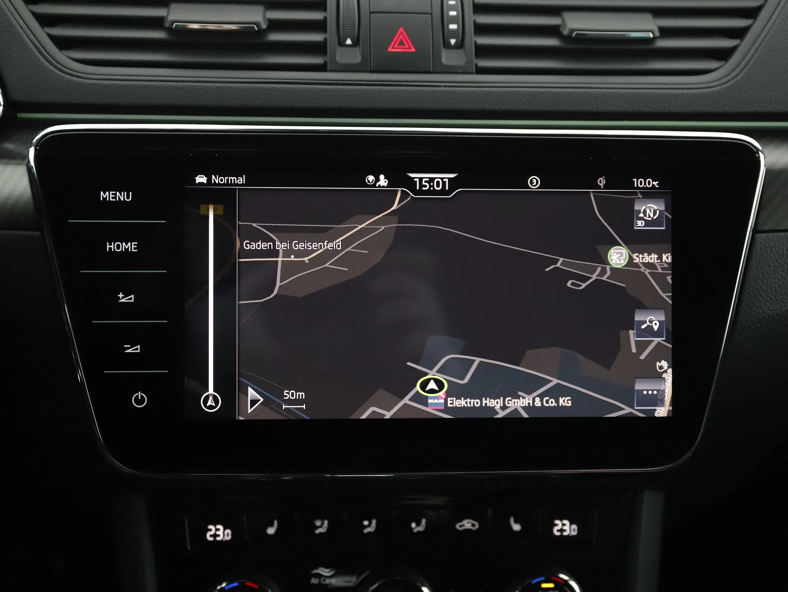 Skoda Superb Combi Sportline TSI DSG | Bild 22 von 31