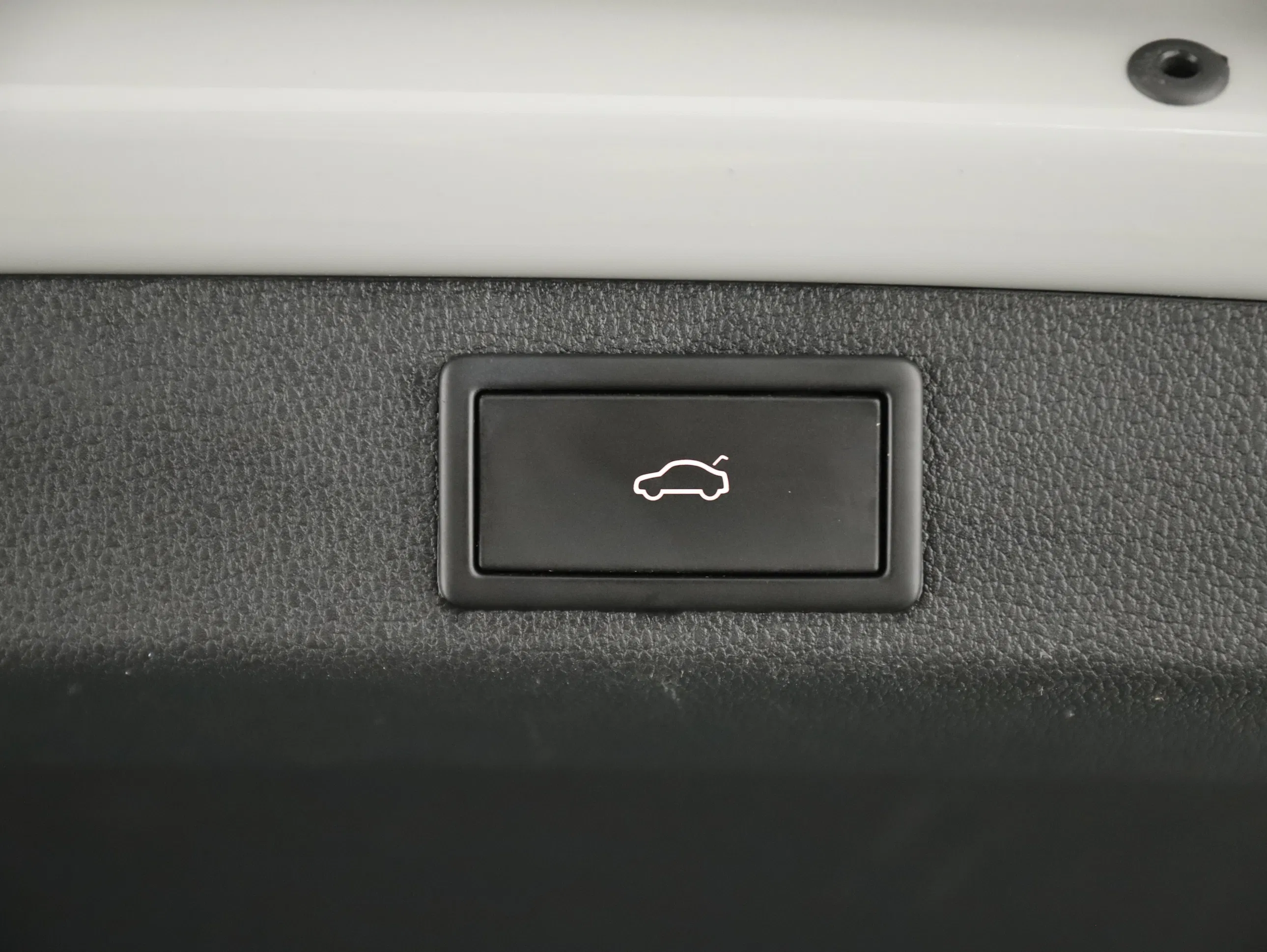 Skoda Superb Combi Sportline TSI DSG | Bild 28 von 31