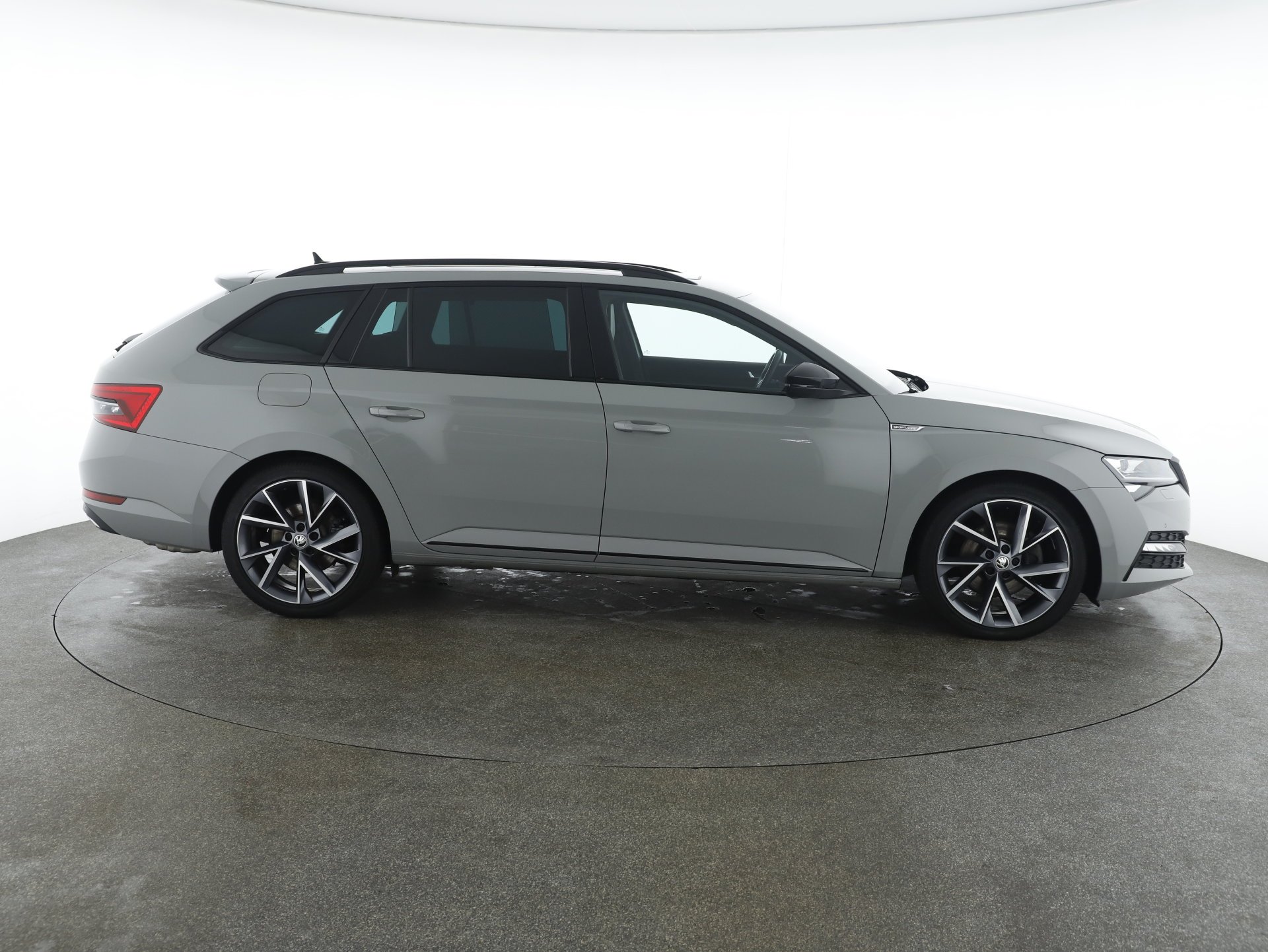 Skoda Superb Combi Sportline TSI DSG | Bild 7 von 31