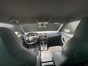 Skoda Superb Combi 1.5 TSI ACT Sportline | Thumbnail 12 von 29