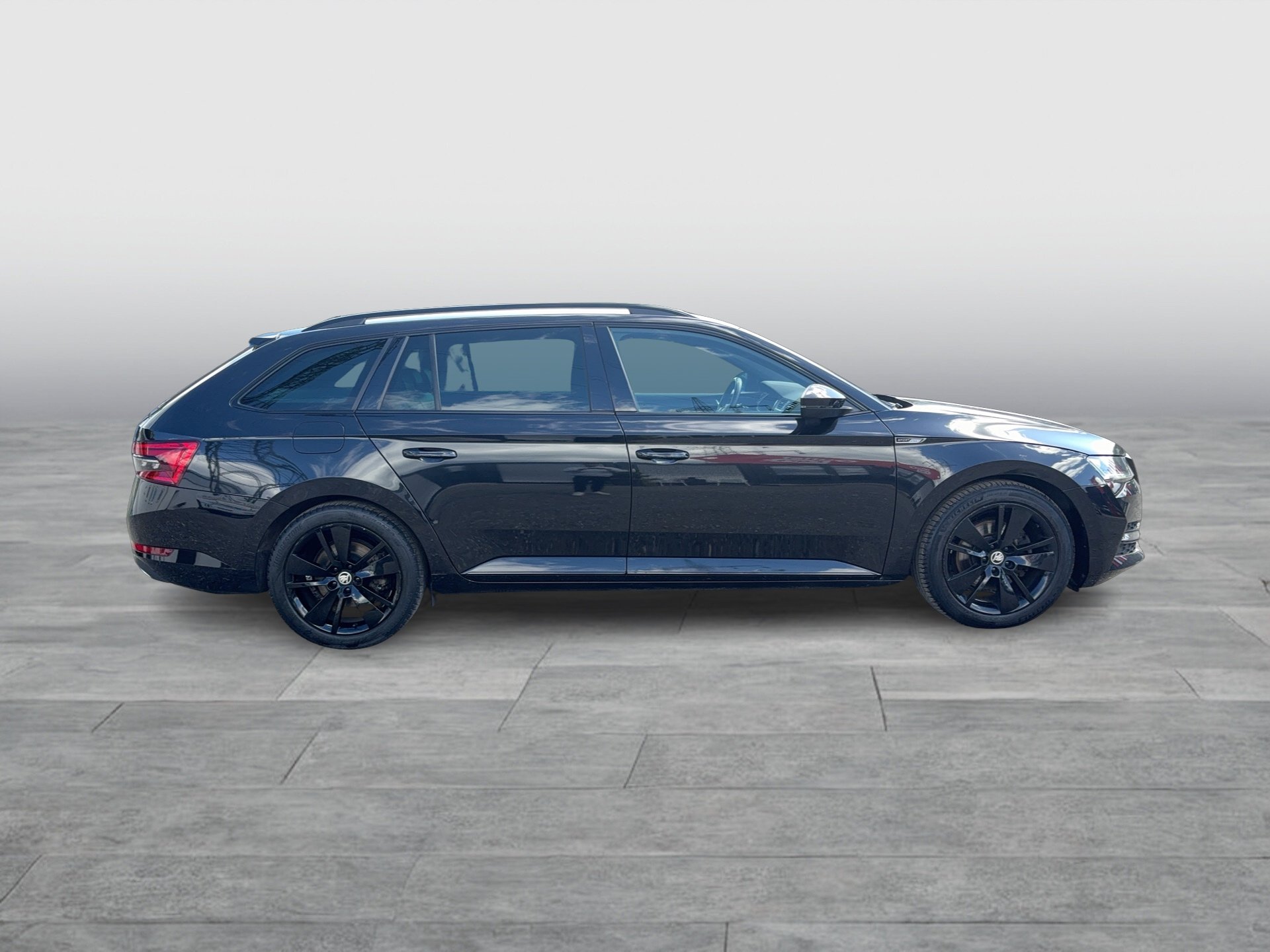 Skoda Superb Combi 1.5 TSI ACT  Sportline | Bild 6 von 29