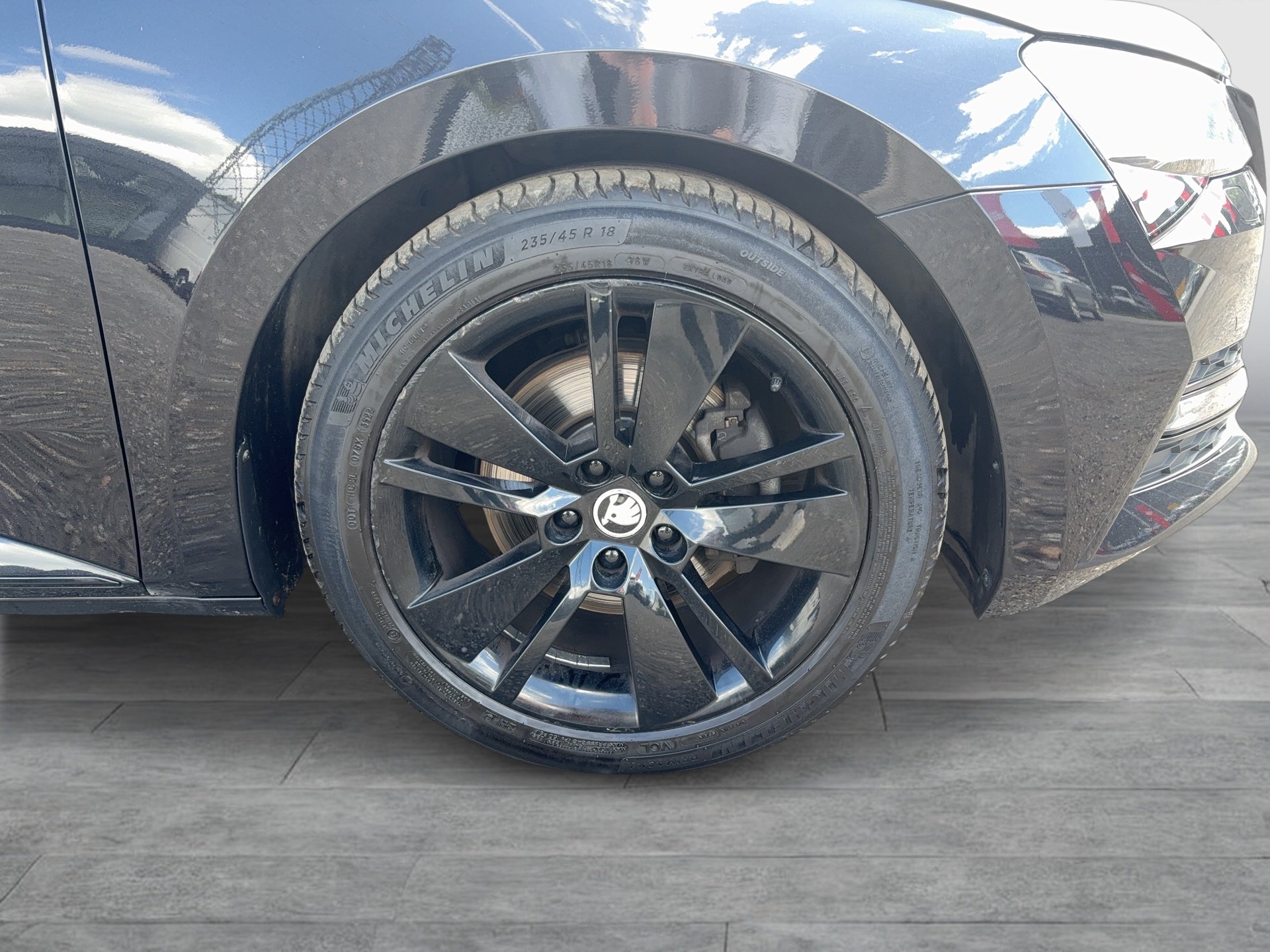 Skoda Superb Combi 1.5 TSI ACT  Sportline | Bild 7 von 29