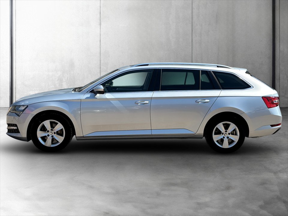 Skoda Superb Combi 1.5 TSI | Bild 2 von 15