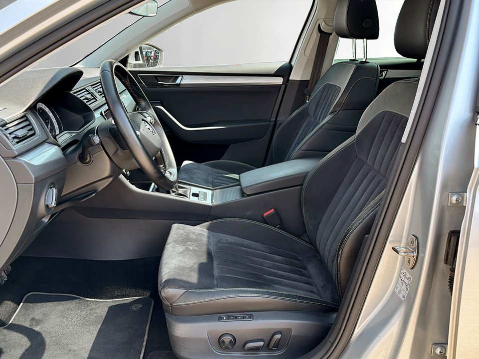 Skoda Superb Combi 1.5 TSI | Bild 7 von 15