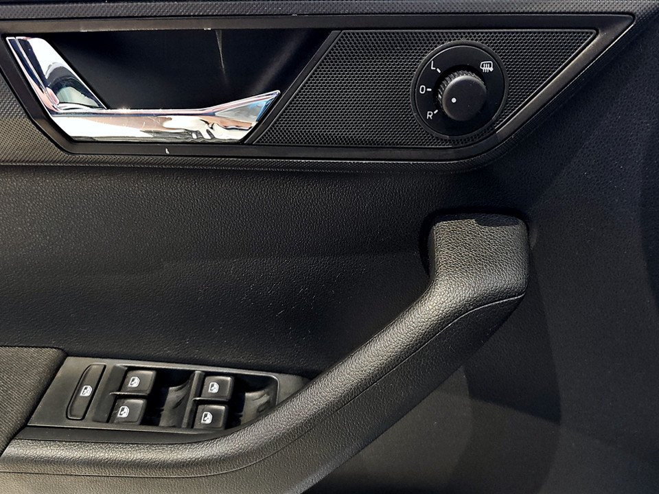 Skoda Fabia Combi 1.0 TSI Monte Carlo | Bild 8 von 21