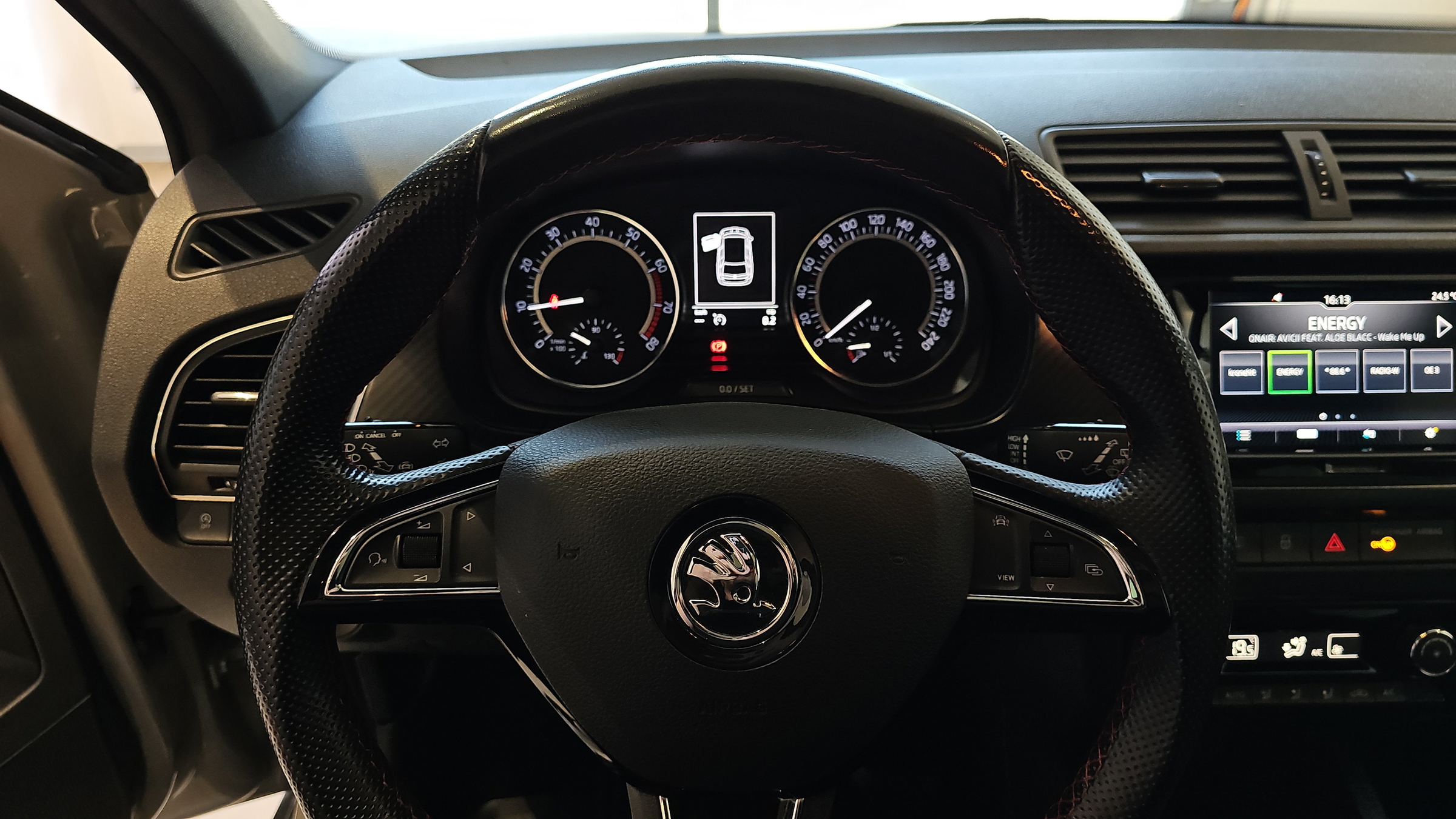 Skoda Fabia Combi 1.0 TSI Monte Carlo | Bild 13 von 21