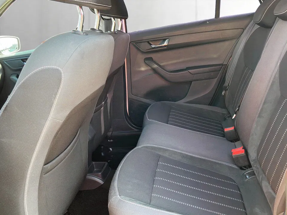Skoda Fabia Combi 1.0 TSI Style | Bild 13 von 21