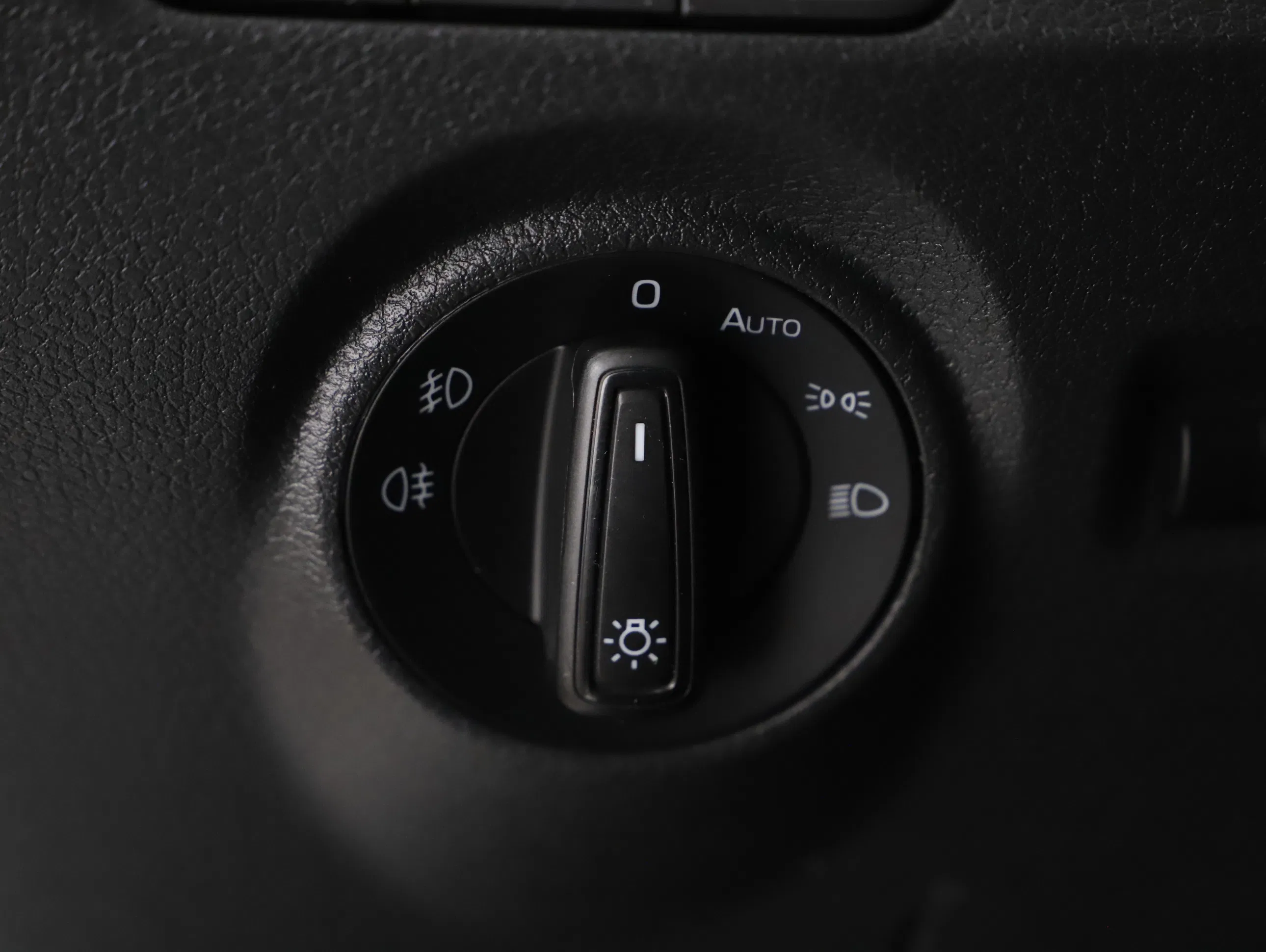 Skoda Fabia Combi 1.0 TSI Style | Bild 16 von 22