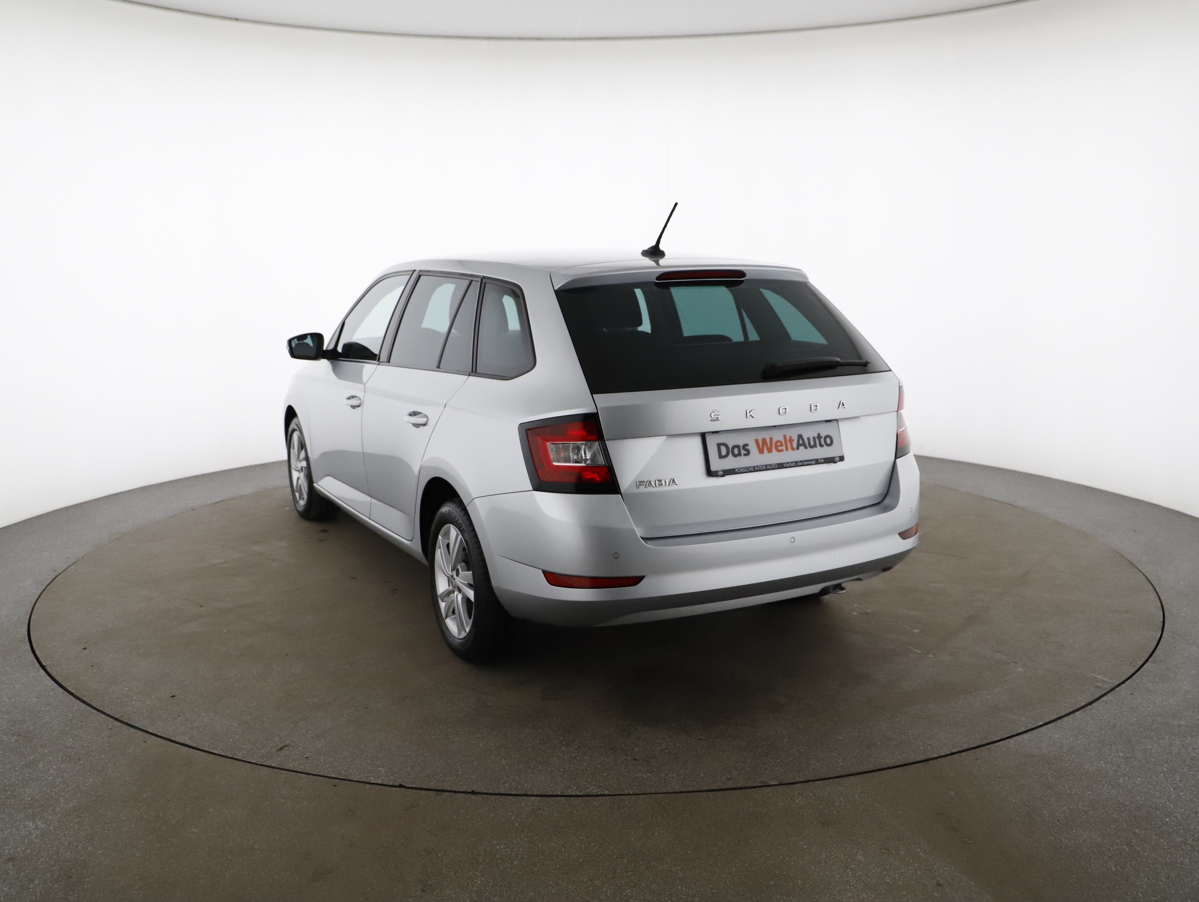 Skoda Fabia Combi 1.0 TSI Style | Bild 2 von 22