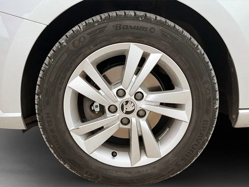 Skoda Fabia Combi 1.0 TSI Style | Bild 6 von 22