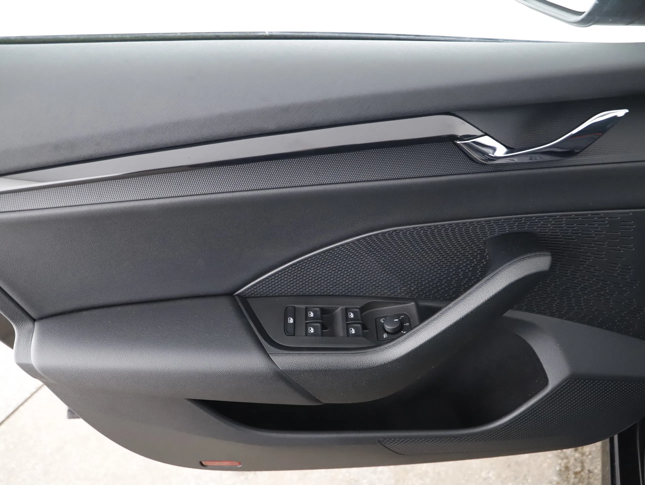 Skoda Octavia Combi 1.0 TSI Ambition | Bild 15 von 22