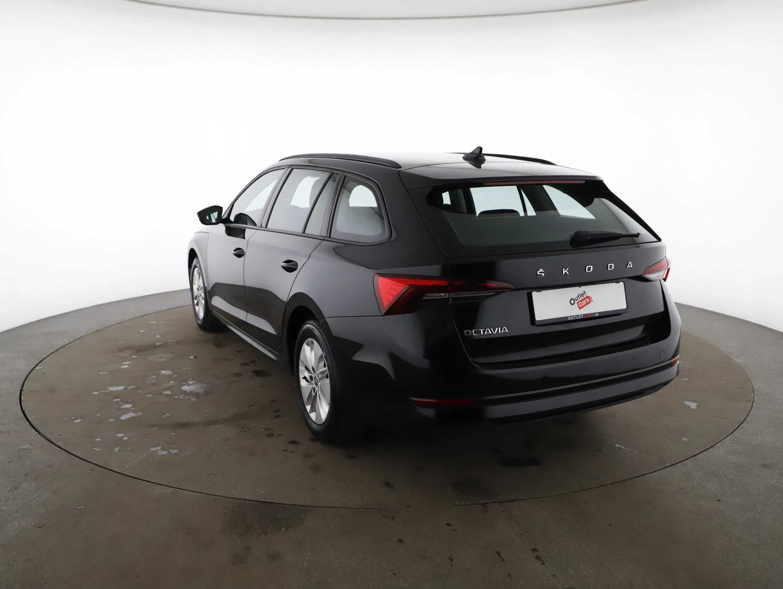 Skoda Octavia Combi 1.0 TSI Ambition | Bild 18 von 22