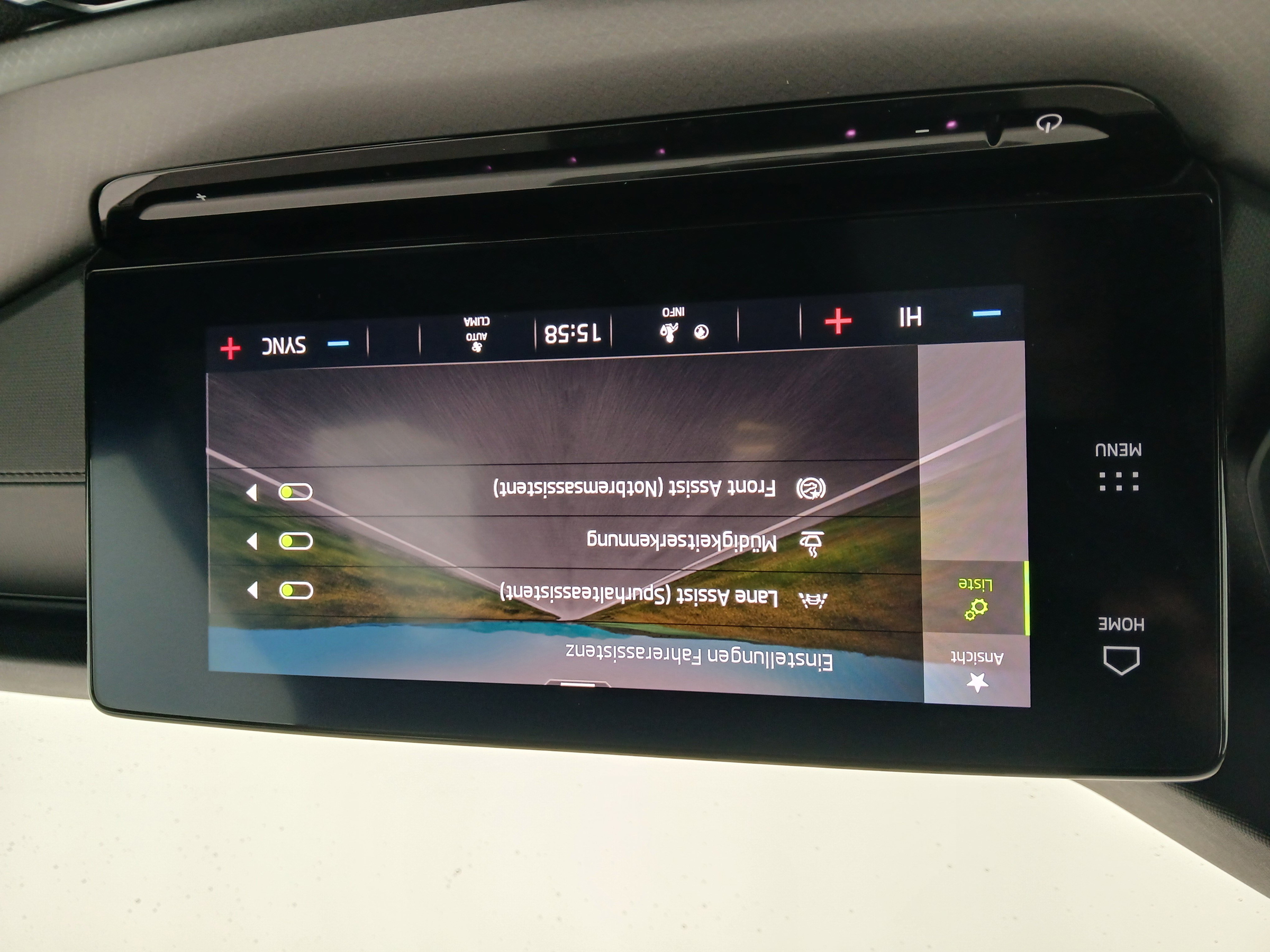 Skoda Octavia Combi 1.0 TSI Ambition | Bild 22 von 31