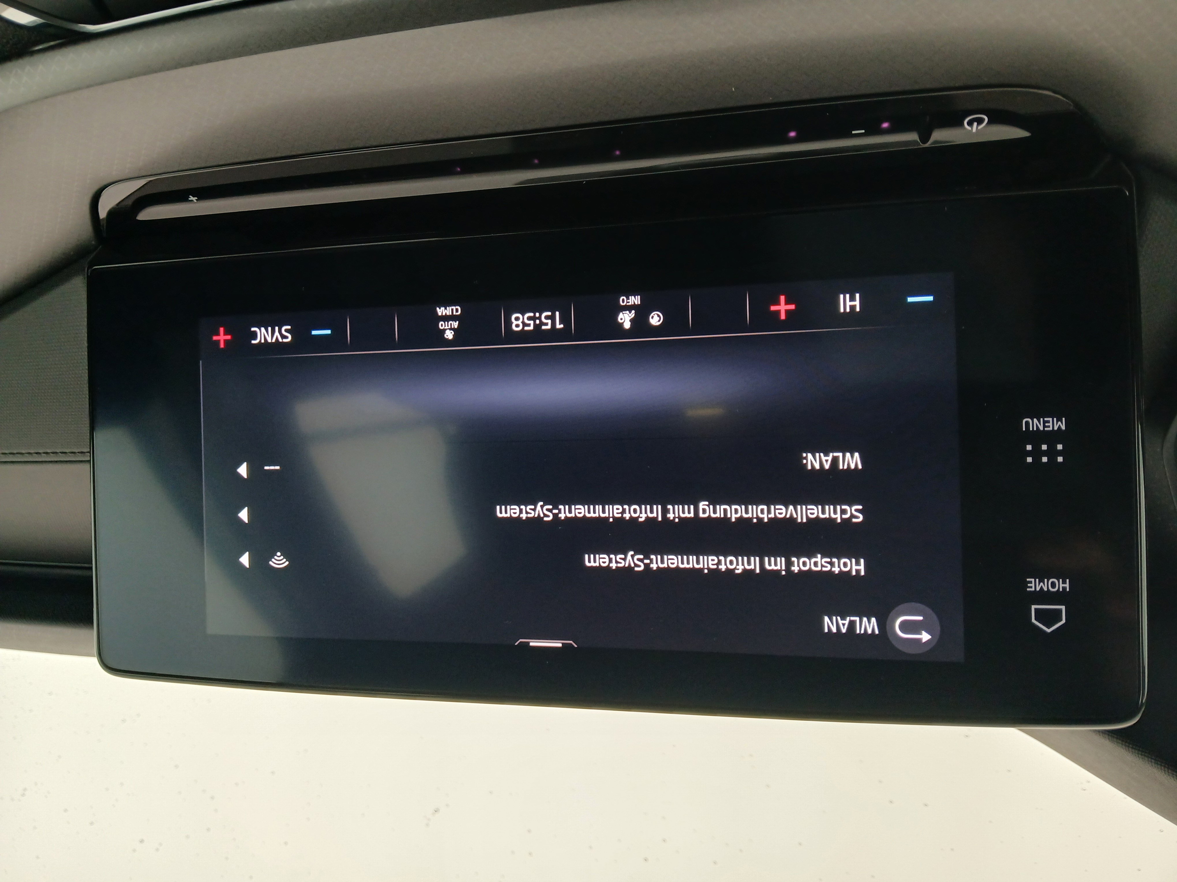 Skoda Octavia Combi 1.0 TSI Ambition | Bild 25 von 31