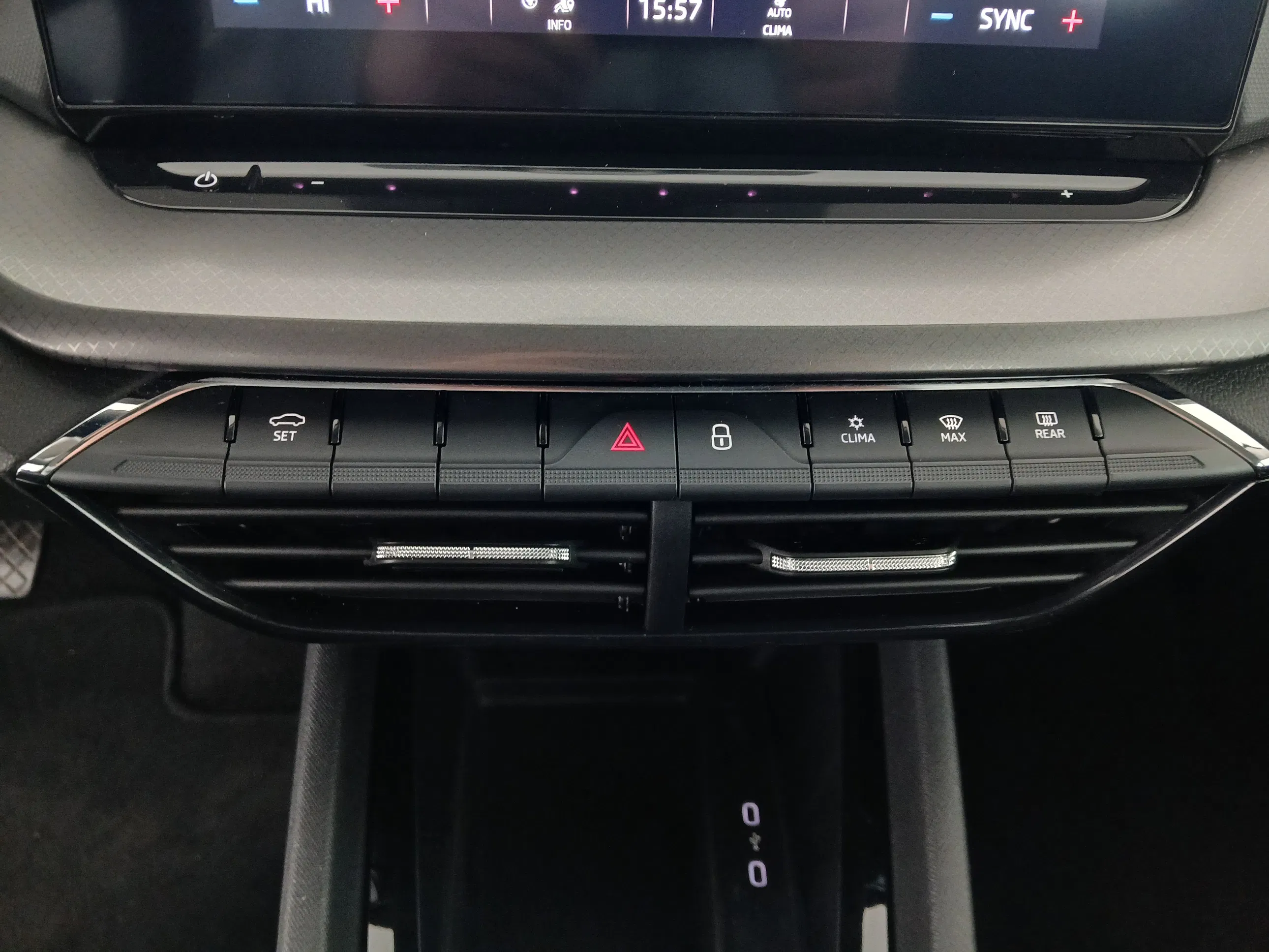 Skoda Octavia Combi 1.0 TSI Ambition | Bild 26 von 31