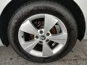 Skoda Octavia Combi 1.0 TSI Ambition | Thumbnail 10 von 31