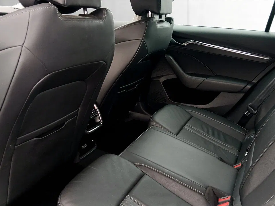 Skoda Octavia Combi 1.0 TSI e-TEC Style | Bild 19 von 23