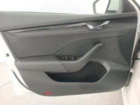 Skoda Octavia Combi 1.0 TSI Ambition | Thumbnail 11 von 28