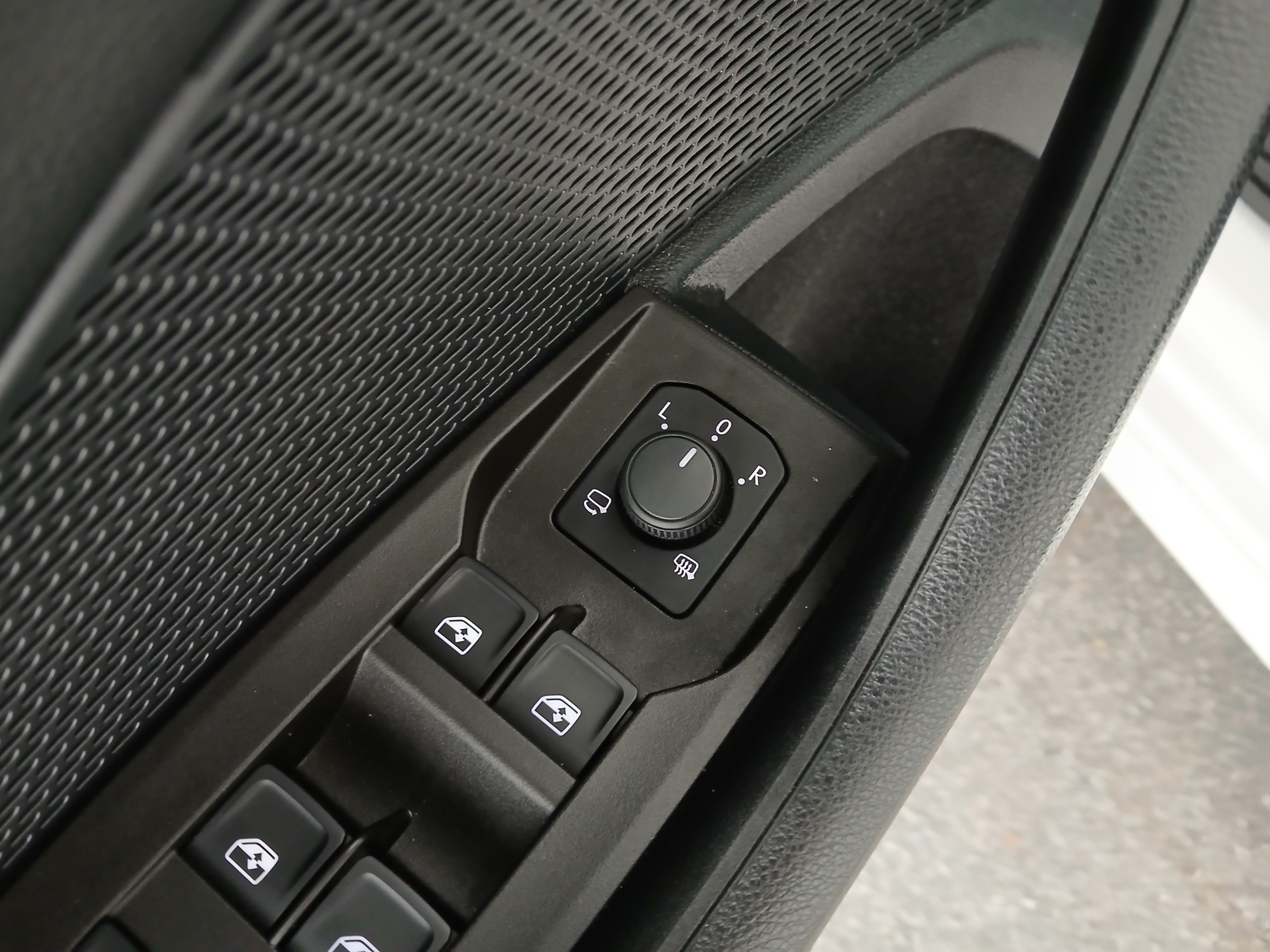 Skoda Octavia Combi 1.0 TSI Ambition | Bild 12 von 28