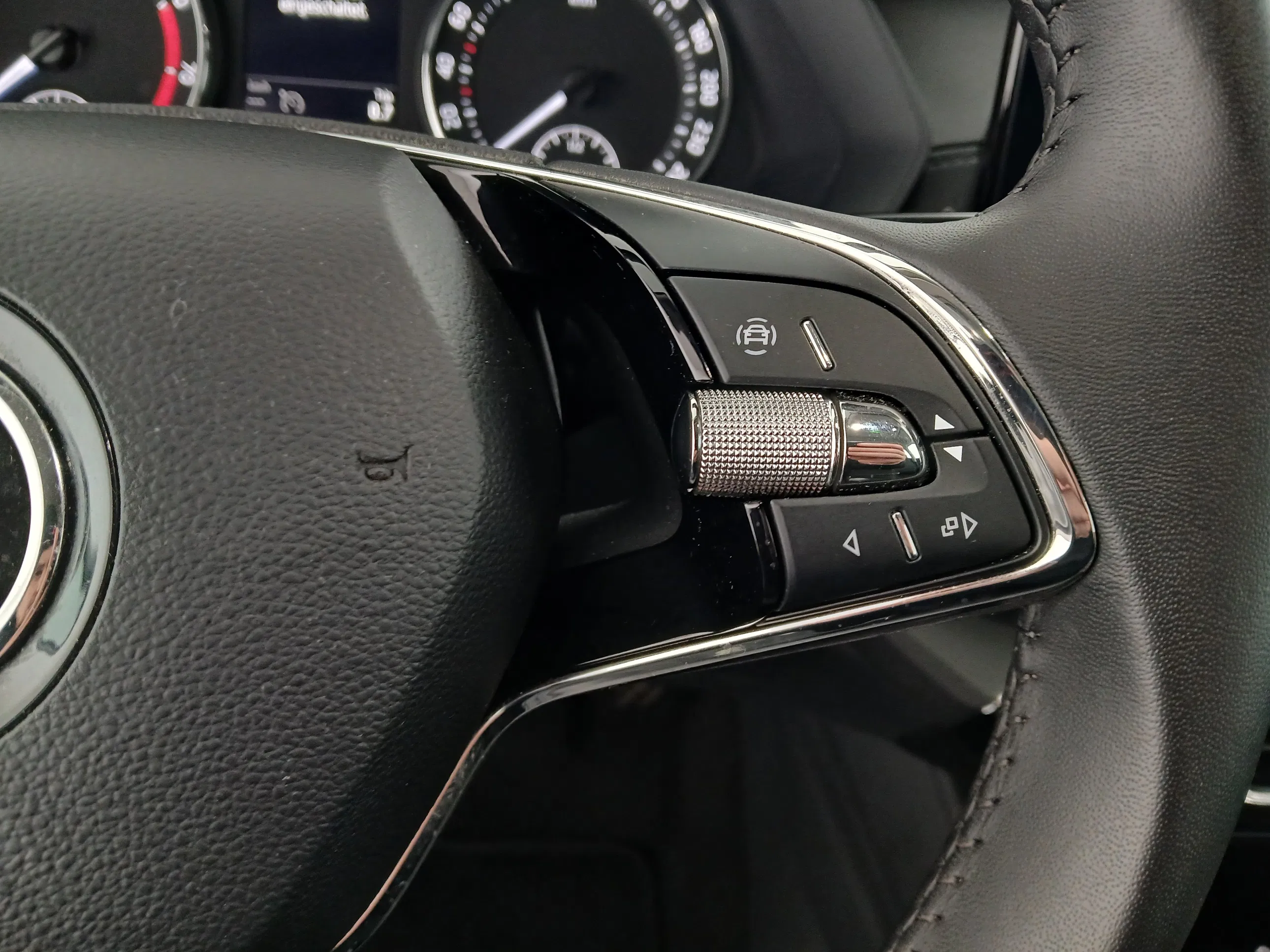 Skoda Octavia Combi 1.0 TSI Ambition | Bild 17 von 28