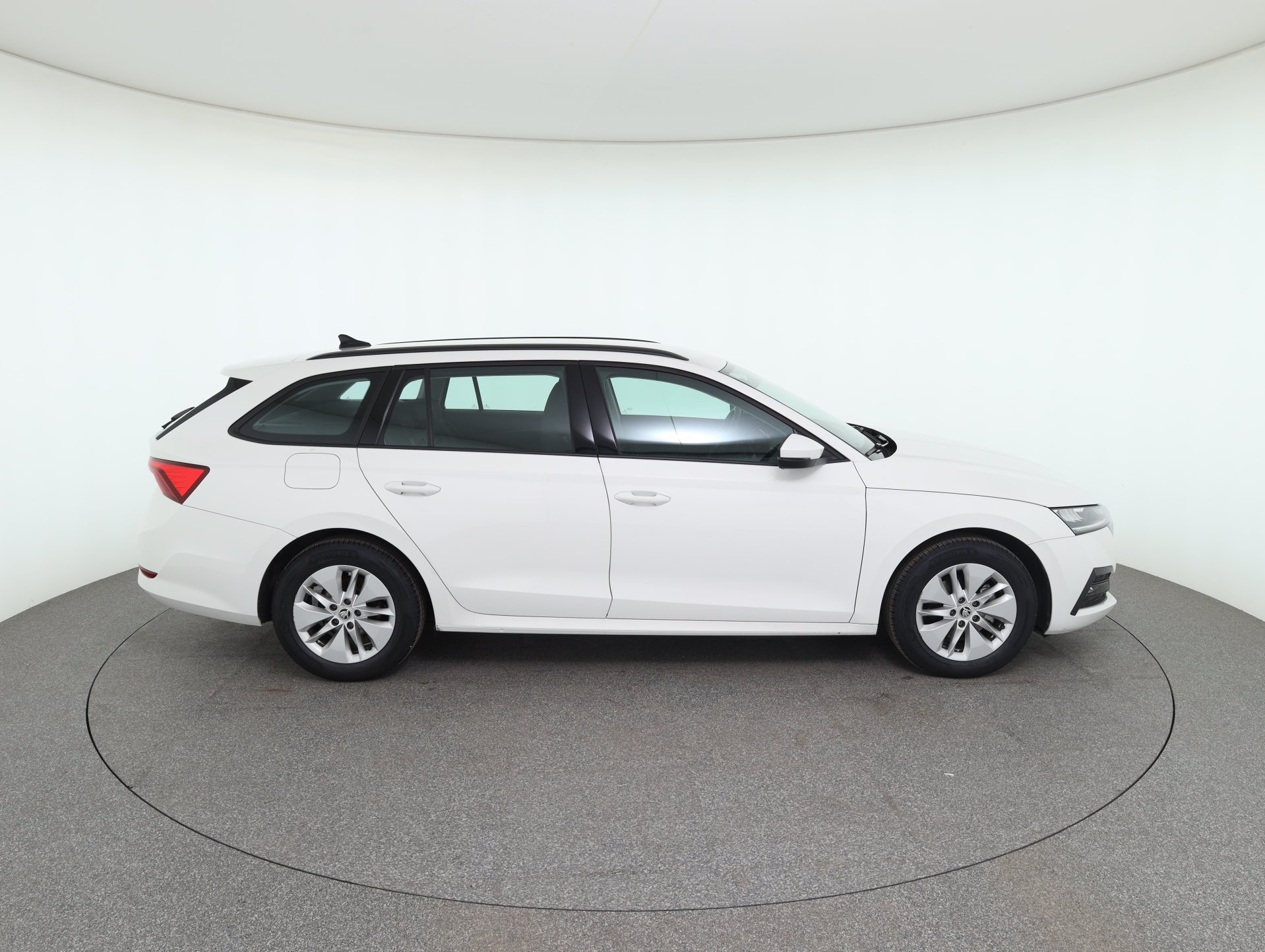 Skoda Octavia Combi 1.0 TSI Ambition | Bild 5 von 28