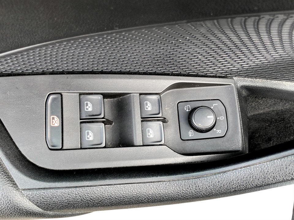 Skoda Octavia Combi 1.0 TSI Amb. | Bild 9 von 22