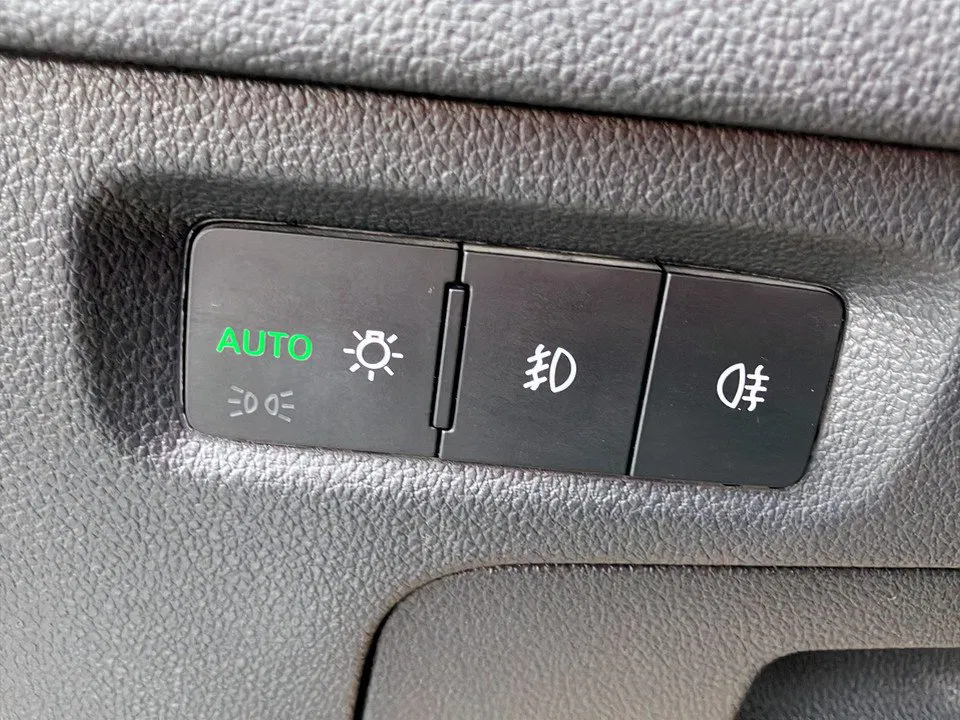 Skoda Octavia Combi 1.0 TSI Amb. | Bild 7 von 22