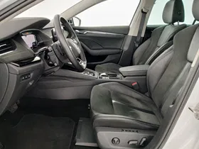 Skoda Octavia Combi 1.5 TSI ACT e-TEC Style | Thumbnail 13 von 31