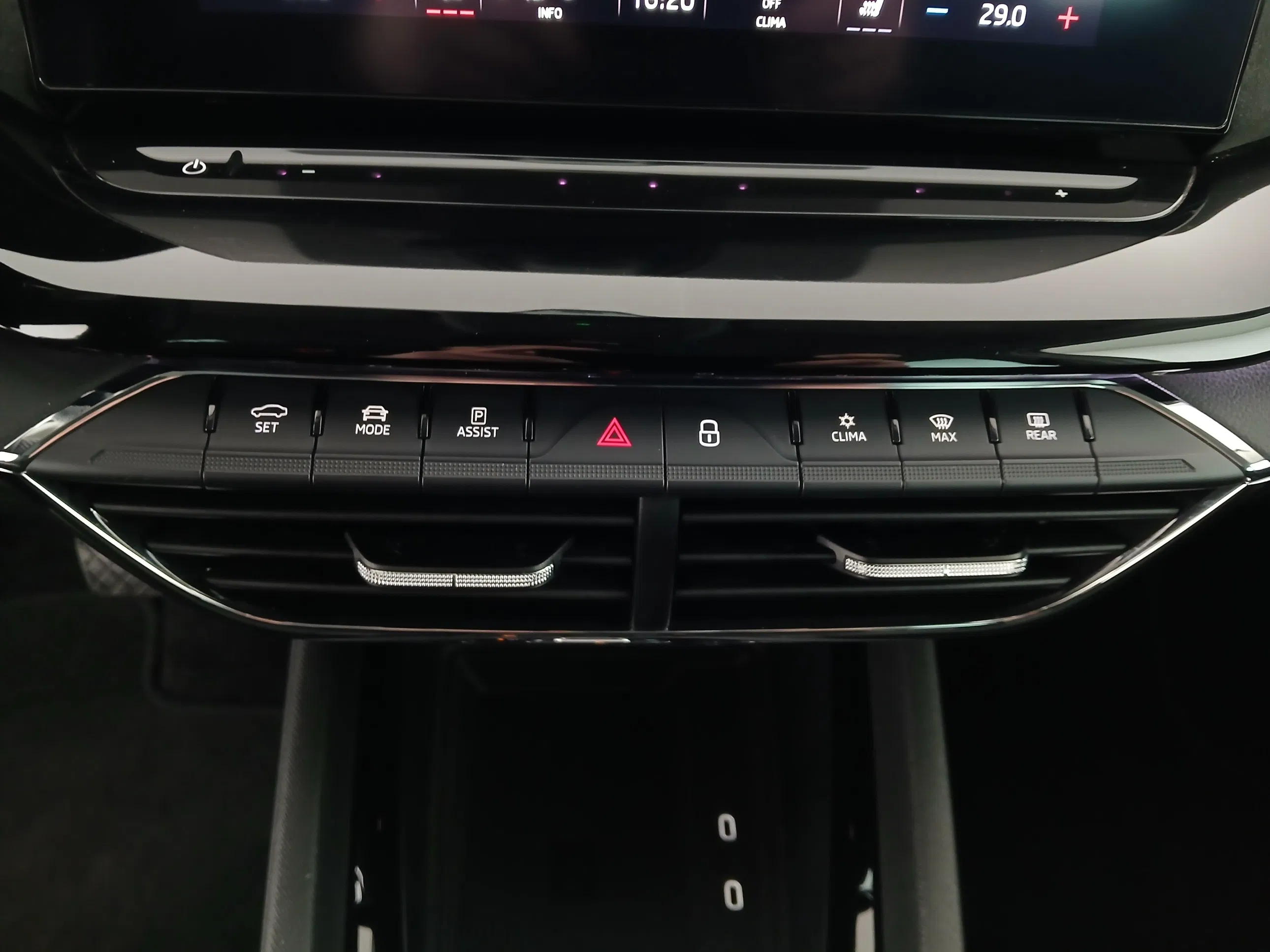 Skoda Octavia Combi 1.5 TSI ACT e-TEC Style | Bild 20 von 31